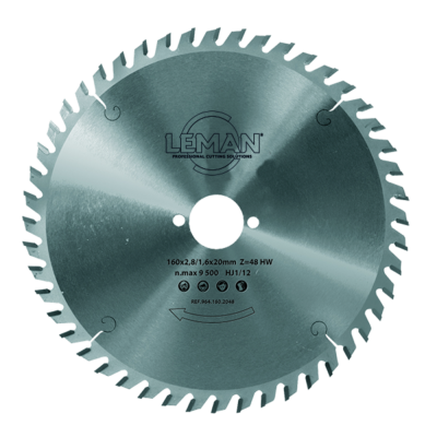 Blade for all saws for solid wood