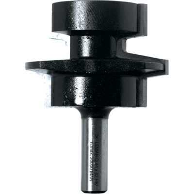 Flat cutting drill bit