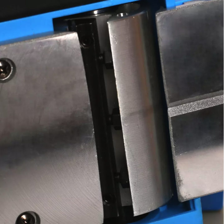 Rabot sans fil 82 mm - 20 v