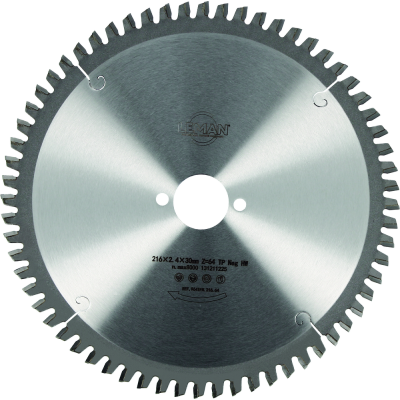 Lame circulaire pour machine à onglets