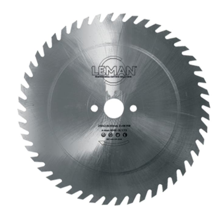 Steel blade for cutting firewood and green wood