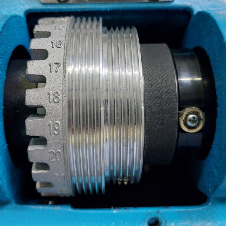 Tour à bois électronique  419 mm - 550 w
