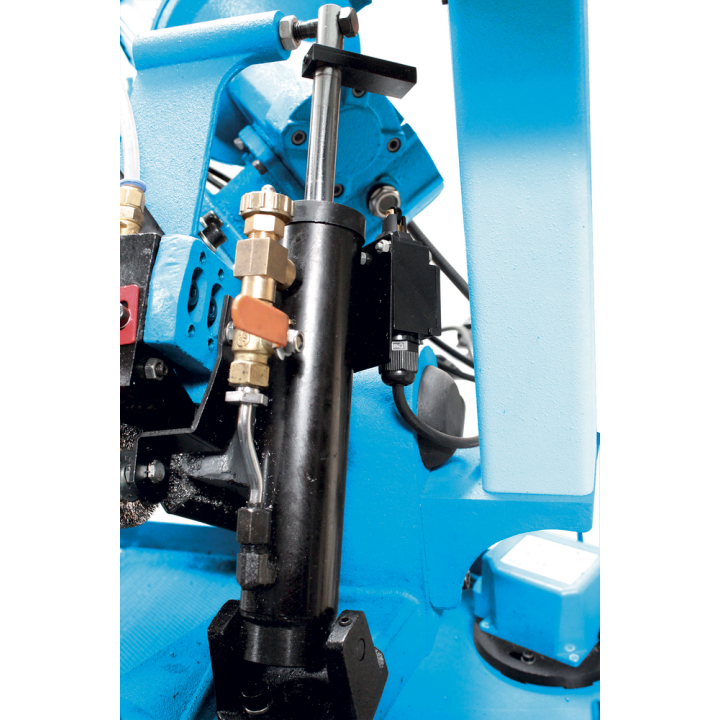 Lintzaag met ondersteunde neergaande beweging 170 mm