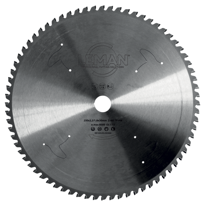 Cutting blade for non-corrodible metals